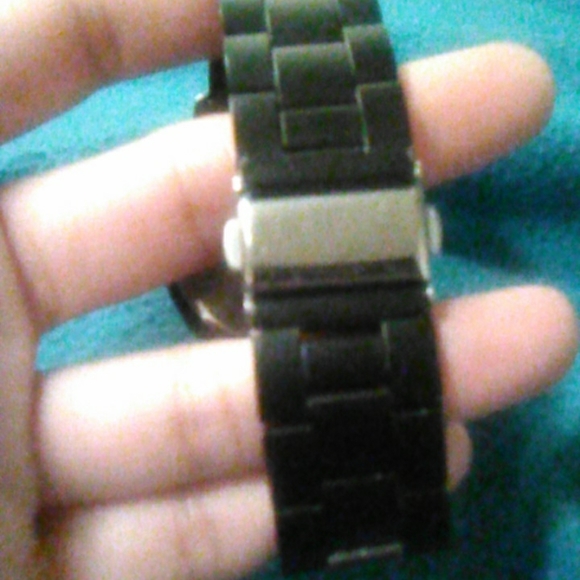 Watch - Picture 4 of 5